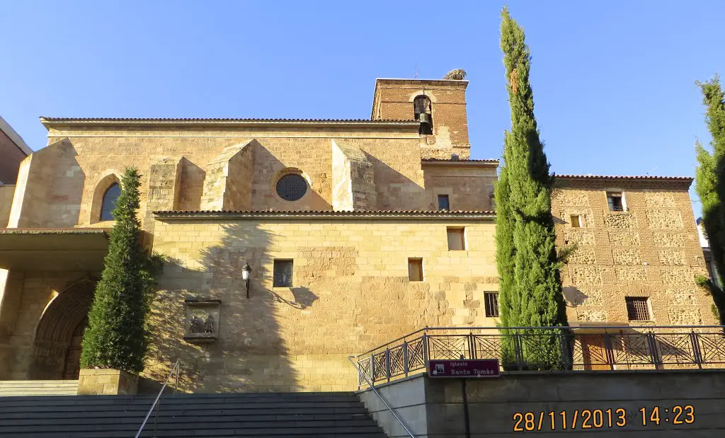 Iglesia parroquial de Santo Tomás . Arnedo (La Rioja). España. | Mapio.net